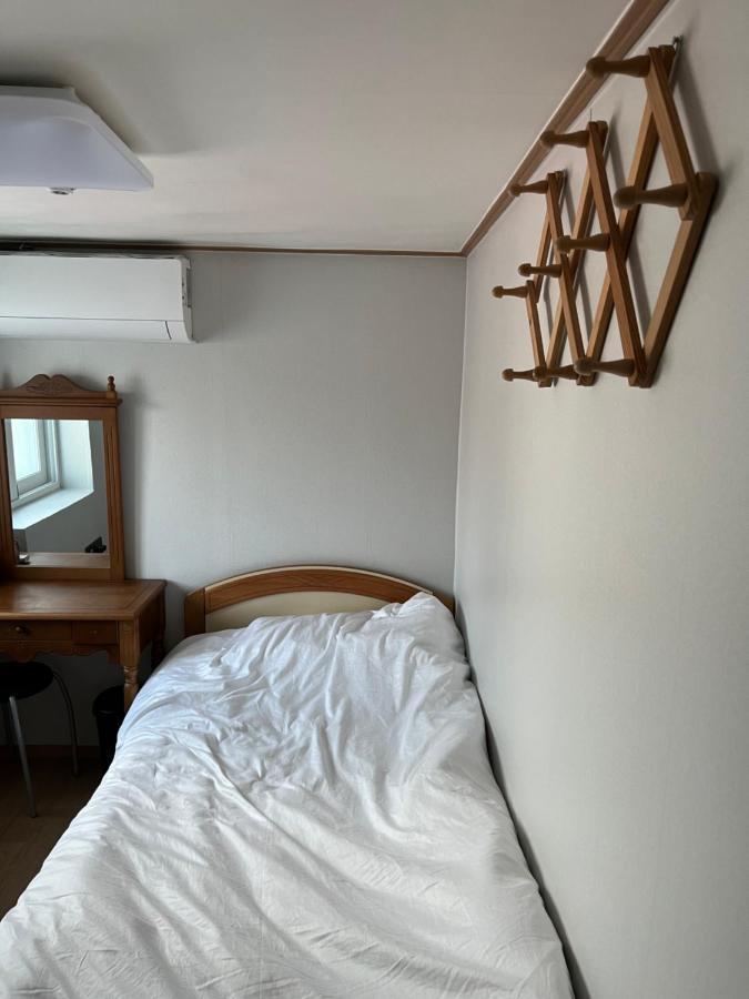 Clara House Seul